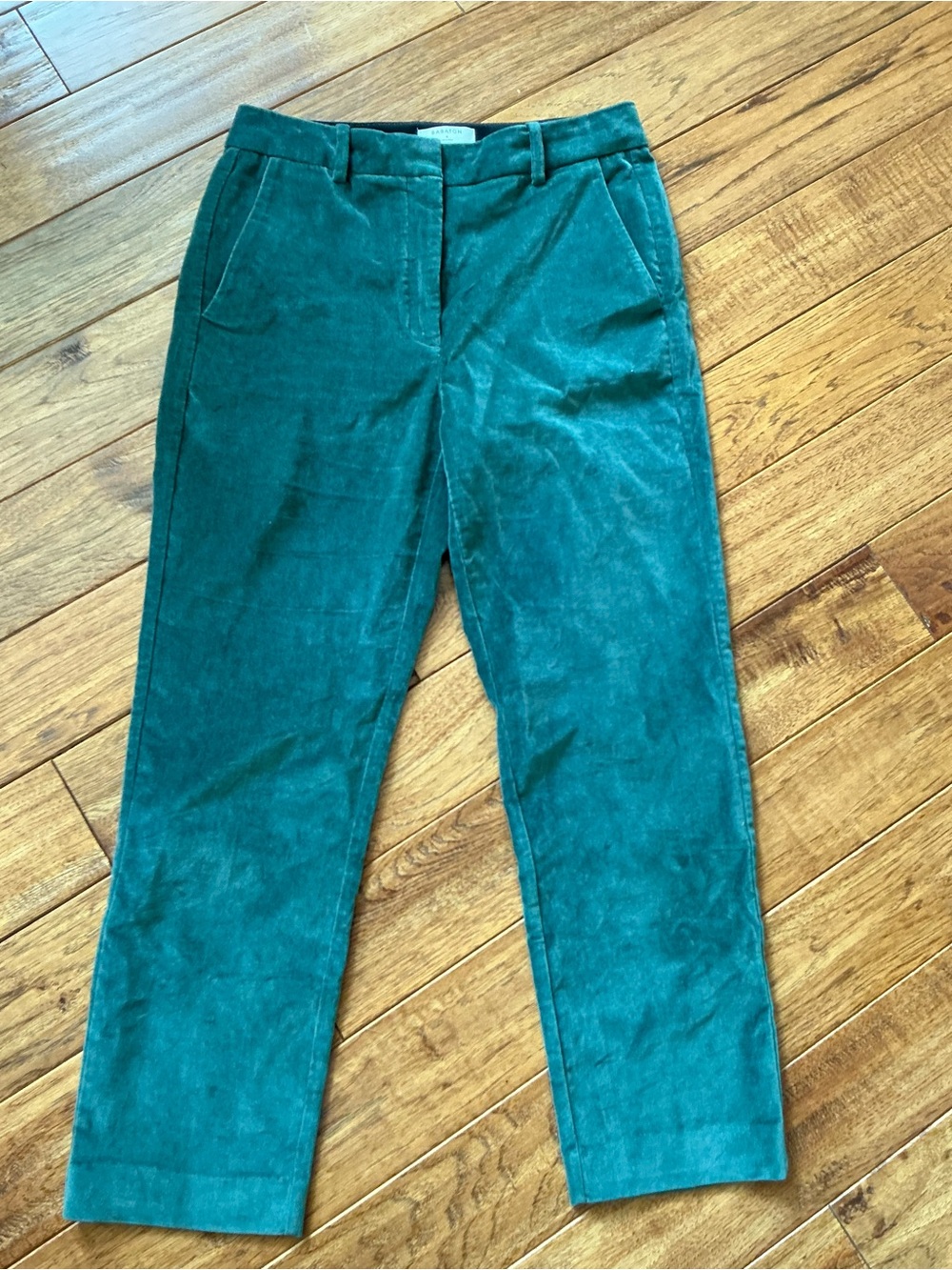Aritzia Babaton Green Velvet Crop Pants, size 6